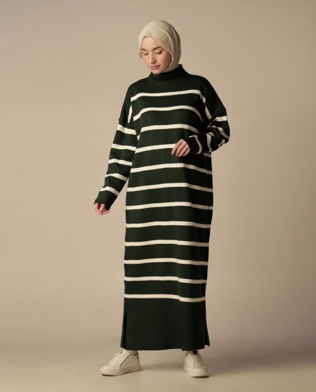 فستان مخطط  - اخضر <br> <span class='text-color-warm'>نفدت الكمية</span>