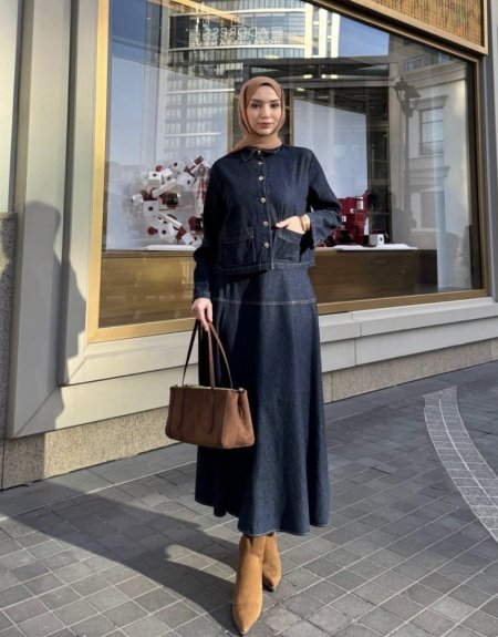 طقم تنورة جينز