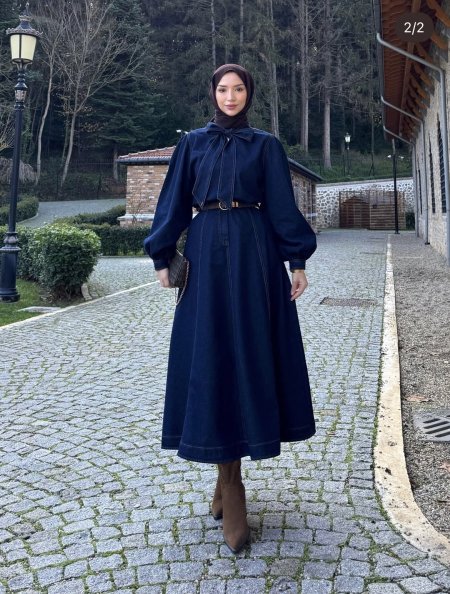 طقم تنورة مع جكيت جينز