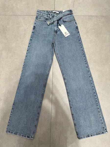 بنطلون جينز