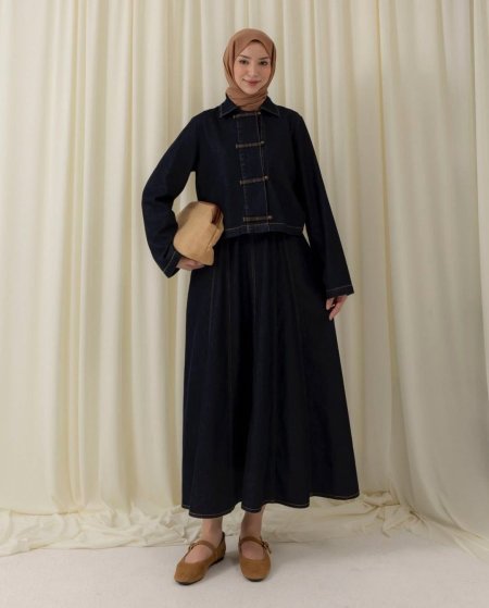 طقم تنورة جينز