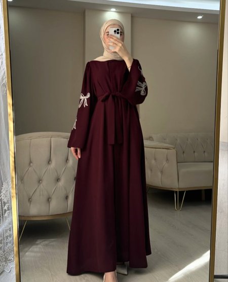 عباية الفراشة